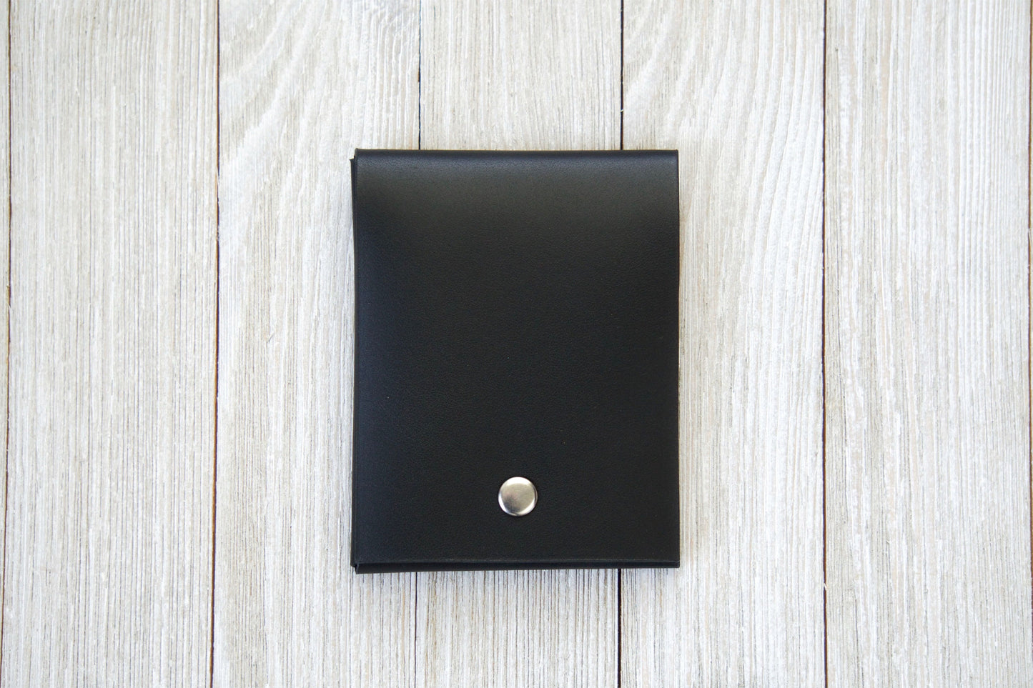 Black Front Pocket Minimalist Wallet Front - Rugged Minimalist