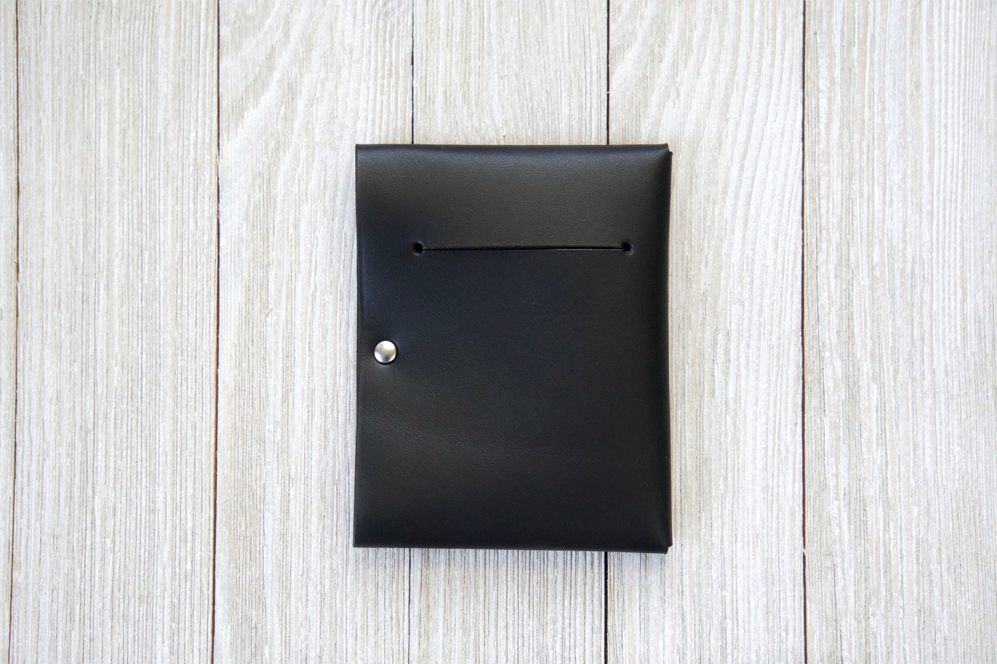 Black Front Pocket Minimalist Wallet Back 2 - Rugged Minimalist