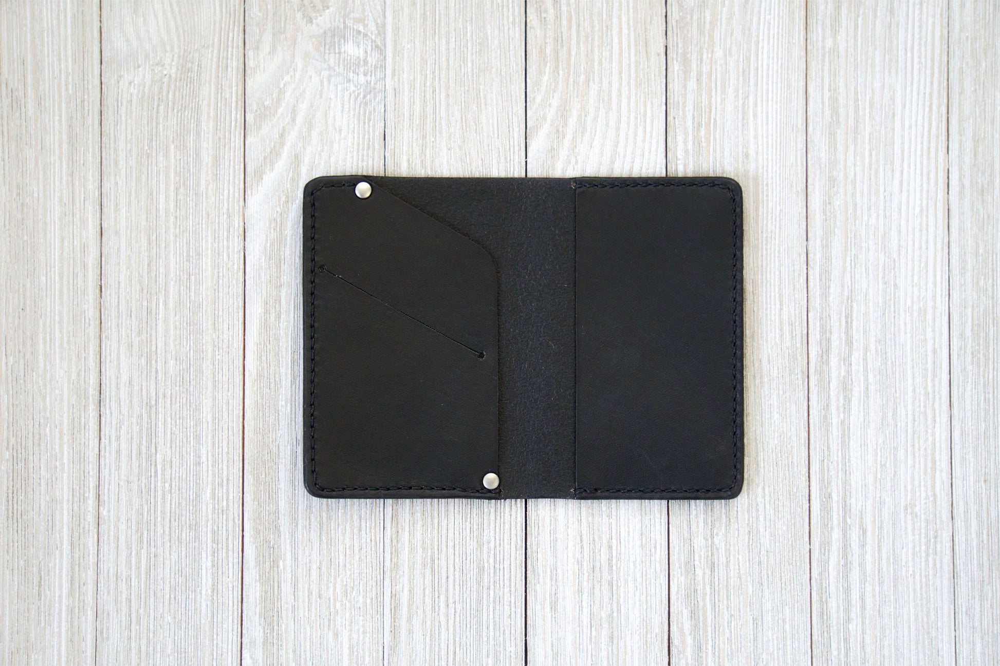 Briefcase Tan - Rugged Minimalist